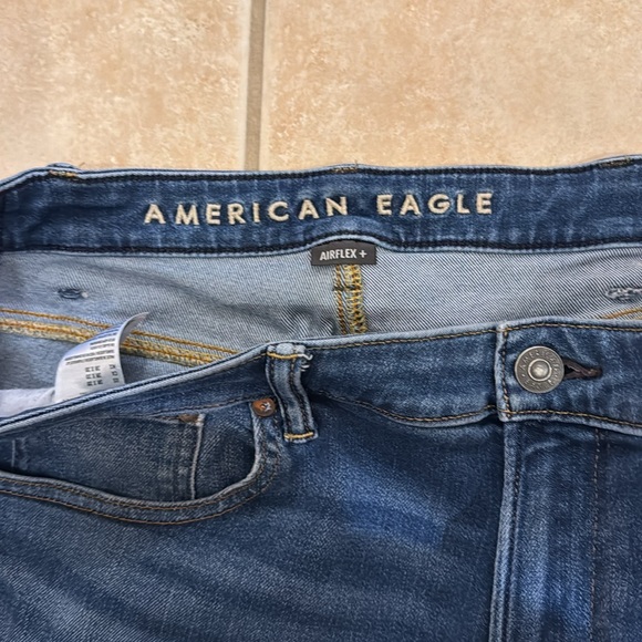 Men’s American Eagle jeans - Picture 3 of 4
